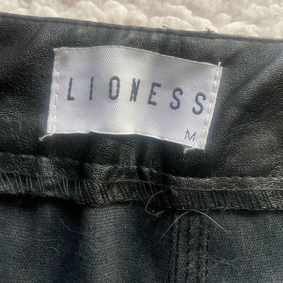 Lioness Contemporary Medium Black A-Line Goth, Streetwear, Moto, Mini Skirt - Picture 3 of 8